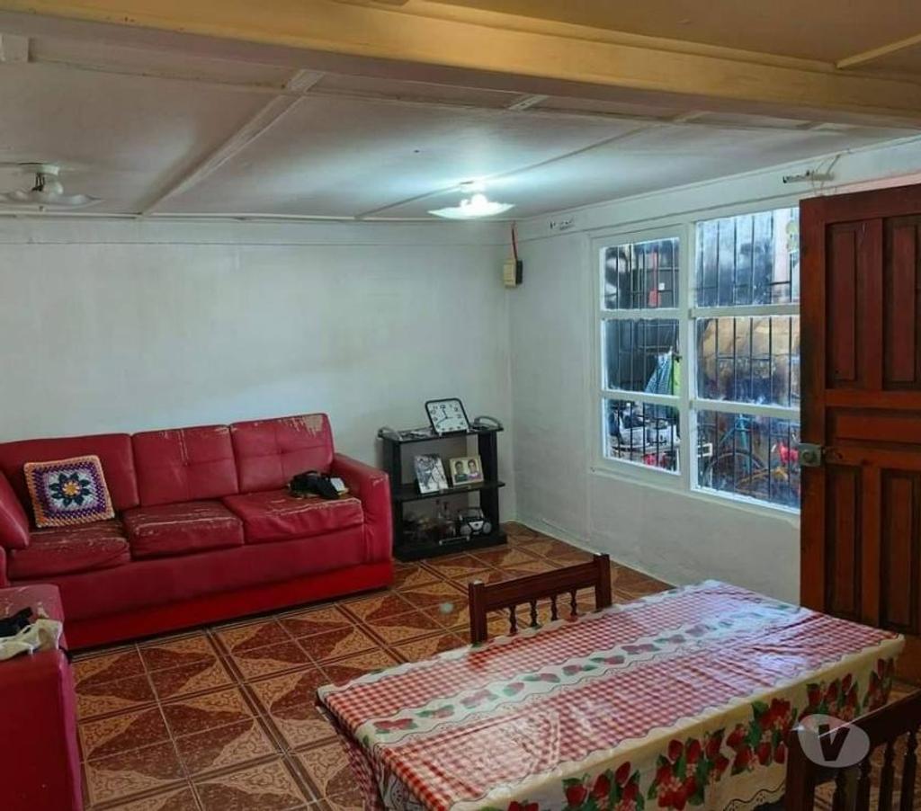 Bienes Raices Quillota La Calera - Fotos de Casa con local comercial La Calera