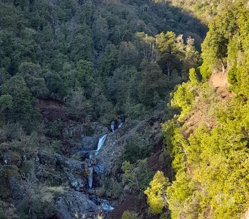 Venta de Haciendas Curicó Teno - Fotos de Precioso Campo de 464 Hás Precordillerano en Teno-Curicó