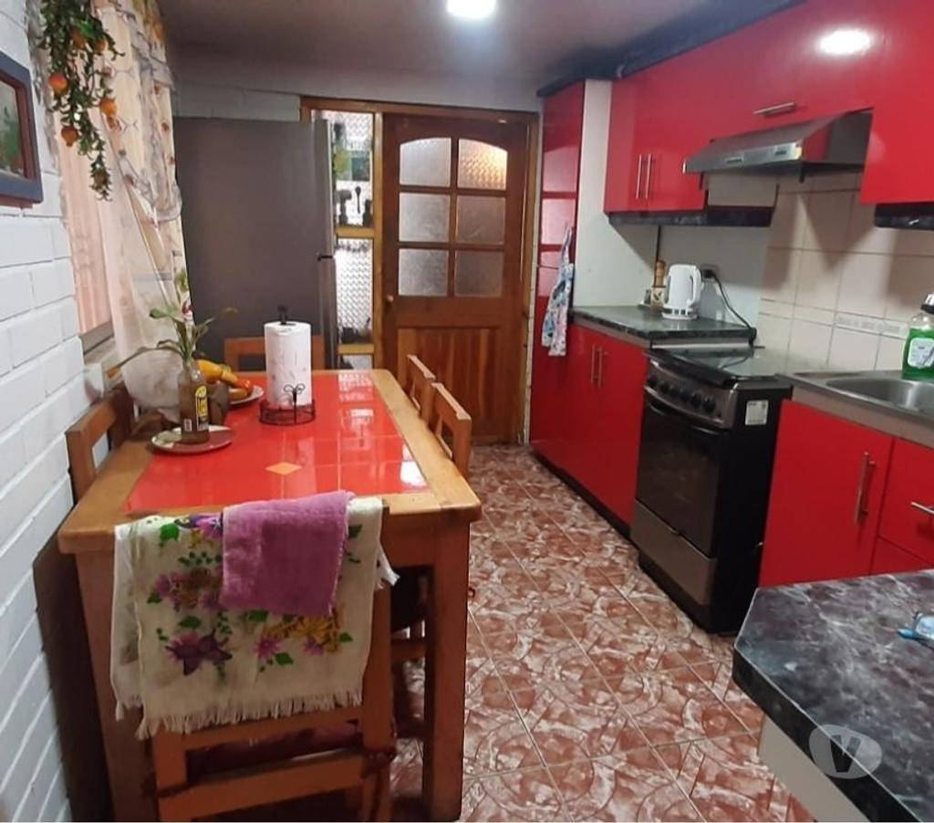 Bienes Raices Santiago Maipú - Fotos de Casa de 2 pisos en venta