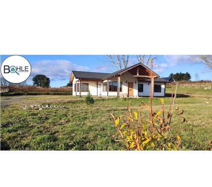 Casas en venta Frutillar Llanquihue - Fotos de VENDO - 2 Casas en Frutillar, en terreno de 5000m2
