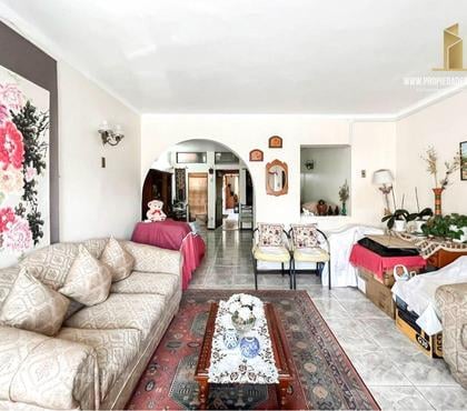 Casas en venta Viña del Mar Valparaíso - Fotos de CALLE LADERAS VENTA CASA 4D 3B DOS PISOS PATIO CHORRILLOS