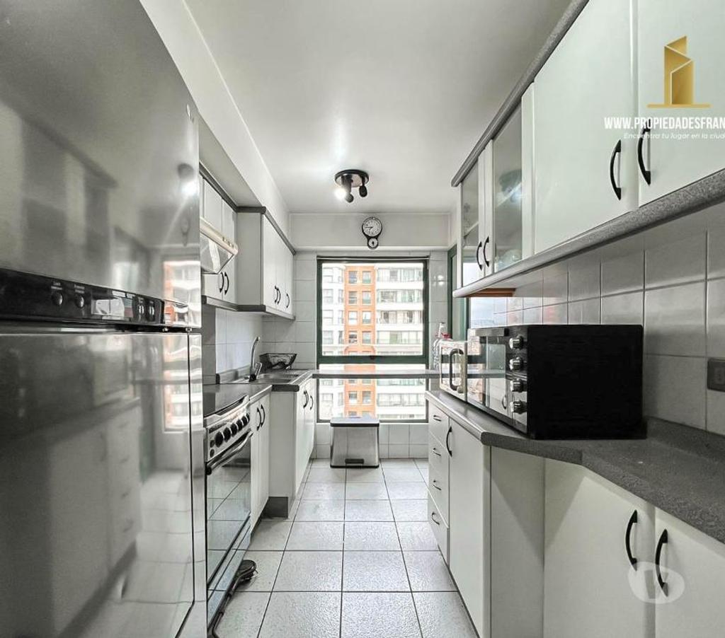 Bienes Raices Valparaíso Viña del Mar - Fotos de CORACEROS VENDE DEPARTAMENTO 4D 3B VISTA LATERAL AL MAR