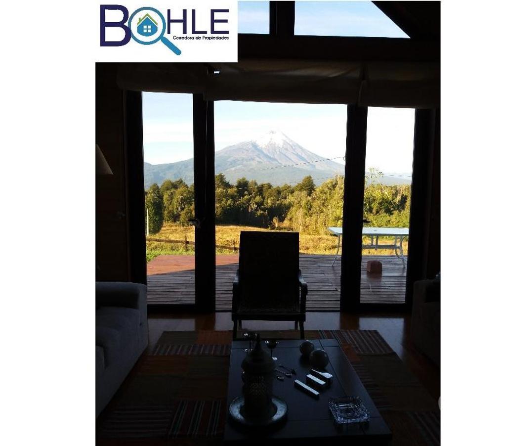 Casas amobladas Llanquihue Puerto Varas - Fotos de ARRIENDO - Casa de dos pisos 180 m2 en Ensenada