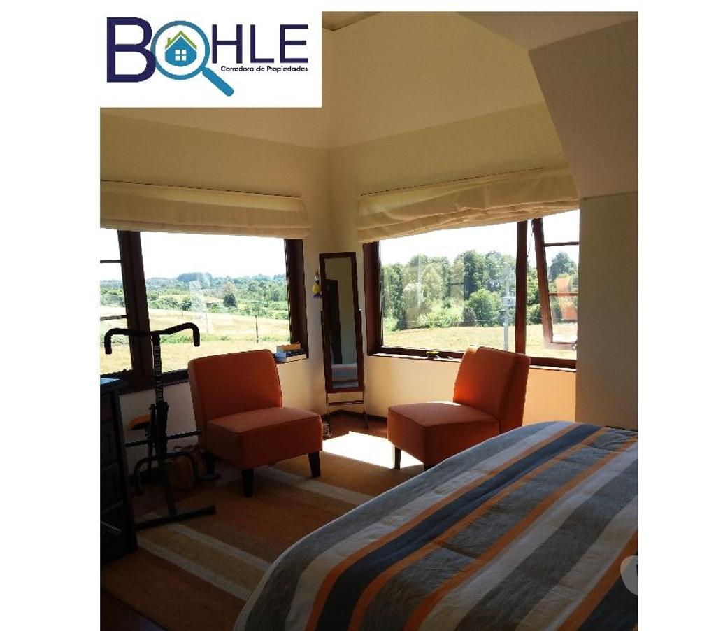 Casas amobladas Llanquihue Puerto Varas - Fotos de ARRIENDO - Casa de dos pisos 180 m2 en Ensenada