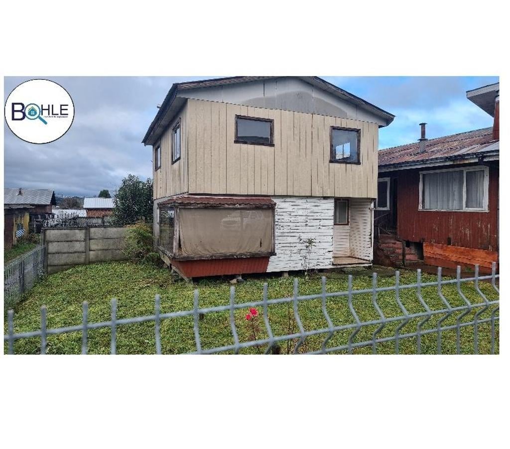 Bienes Raices Llanquihue Puerto Varas - Fotos de 2 CASAS Y TERRENO EN PUERTO VARAS