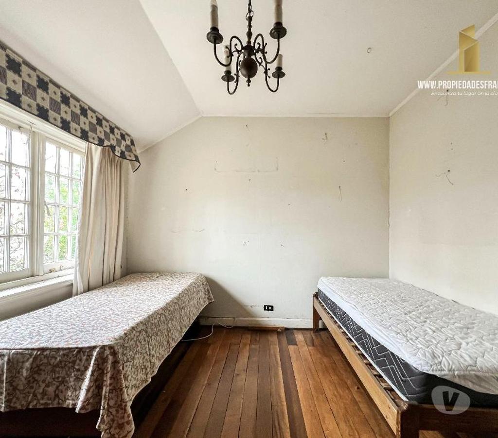 Bienes Raices Valparaíso Viña del Mar - Fotos de CHORRILLOS VENTA CASA 6D 3B PASAJE CERRADO AMPLIO TERRENO