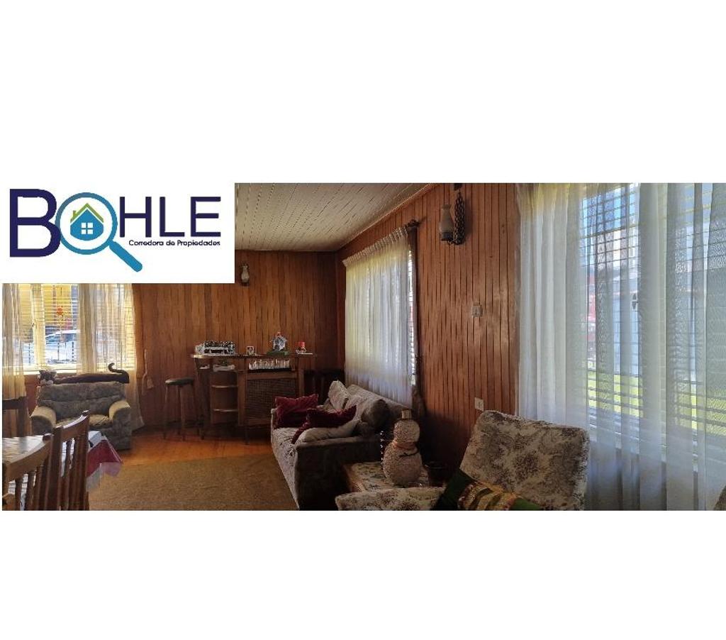 Bienes Raices Llanquihue Llanquihue - Fotos de ARRIENDOVENDO Casa 235m2 en terreno 972m2 en Llanquihue