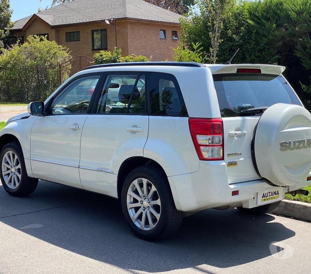 Accesorios para Autos Santiago Santiago - Fotos de Cubre maletas Suzuki Gran Nomade y Vitara impecables.
