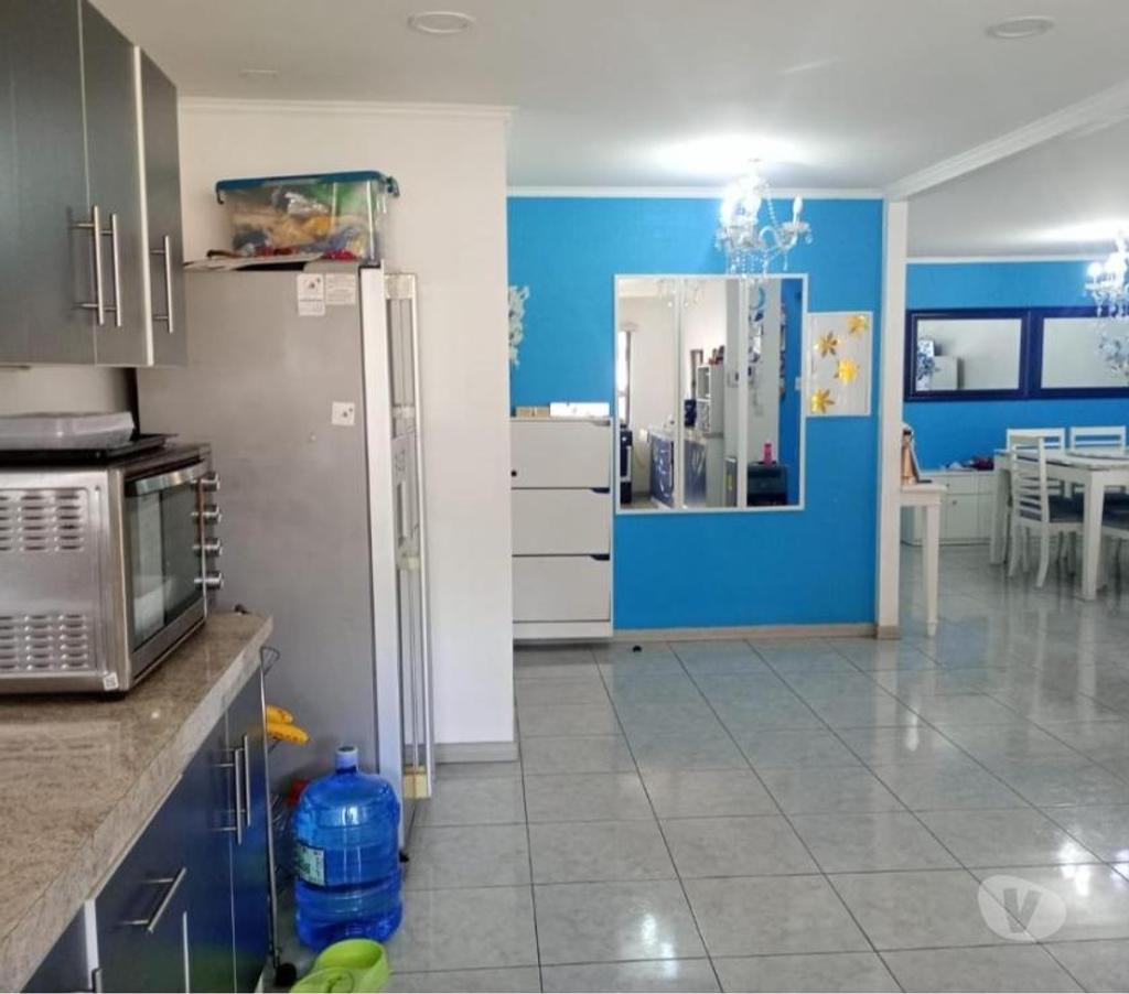 Bienes Raices Santiago La Florida - Fotos de UF 7.825 EXCELENTE CASA 4D, 4B, 142M2, CALLE ESTADOS UNIDOS,