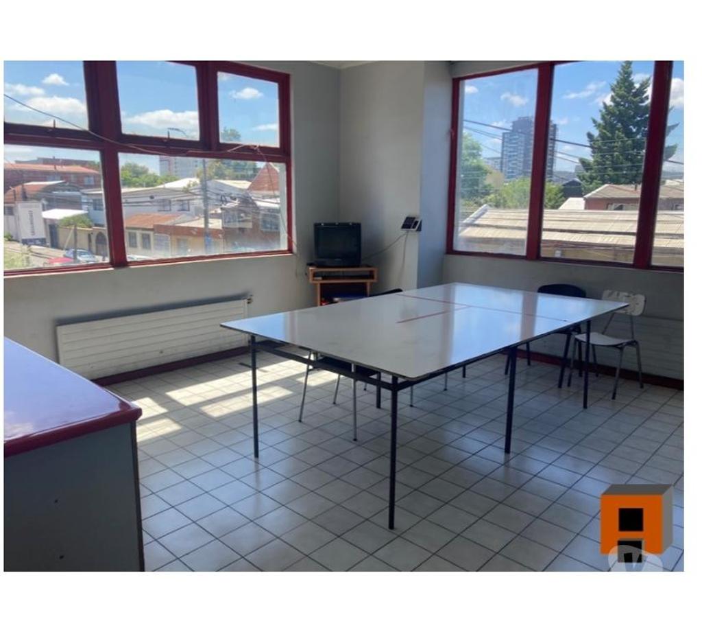 Arriendo bodegas Concepción Concepción - Fotos de GRAN E IMPECABLE GALPÓN CENTRAL