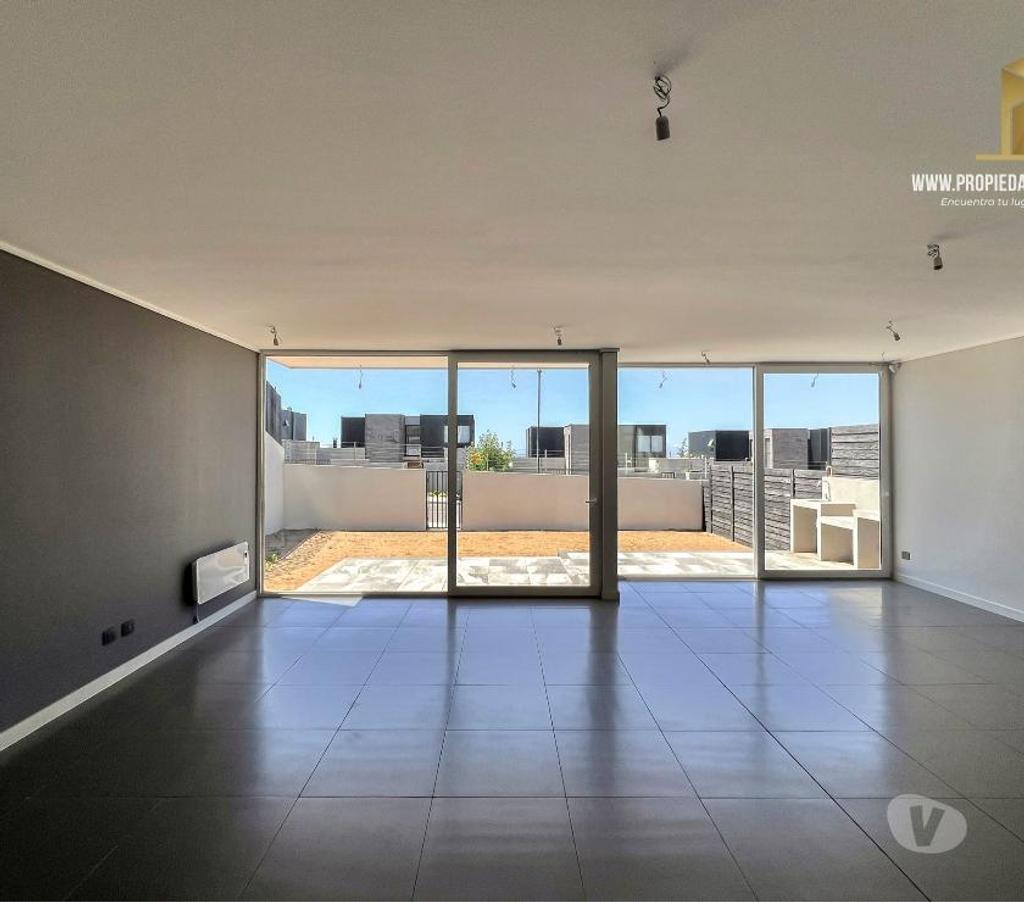 Bienes Raices Valparaíso Concón - Fotos de CONCON VENTA CASA A ESTRENAR 3D 4B CON VISTA EN CONDOMINIO
