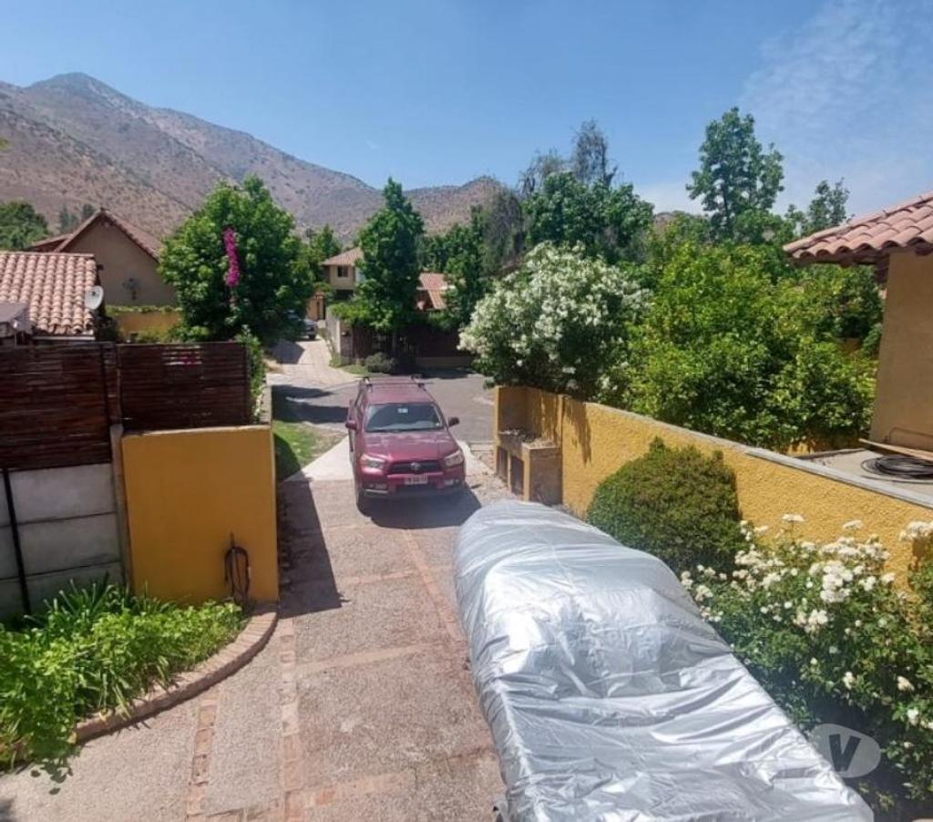 Bienes Raices Santiago Huechuraba - Fotos de Comuna de Huechuraba, casa en condominio
