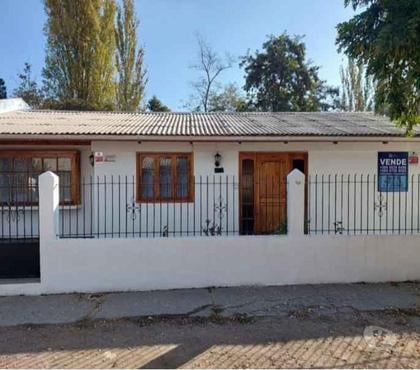 Inmobiliaria Buin Maipo - Fotos de Hermosa y amplia casa en Población Rengifo, Buin