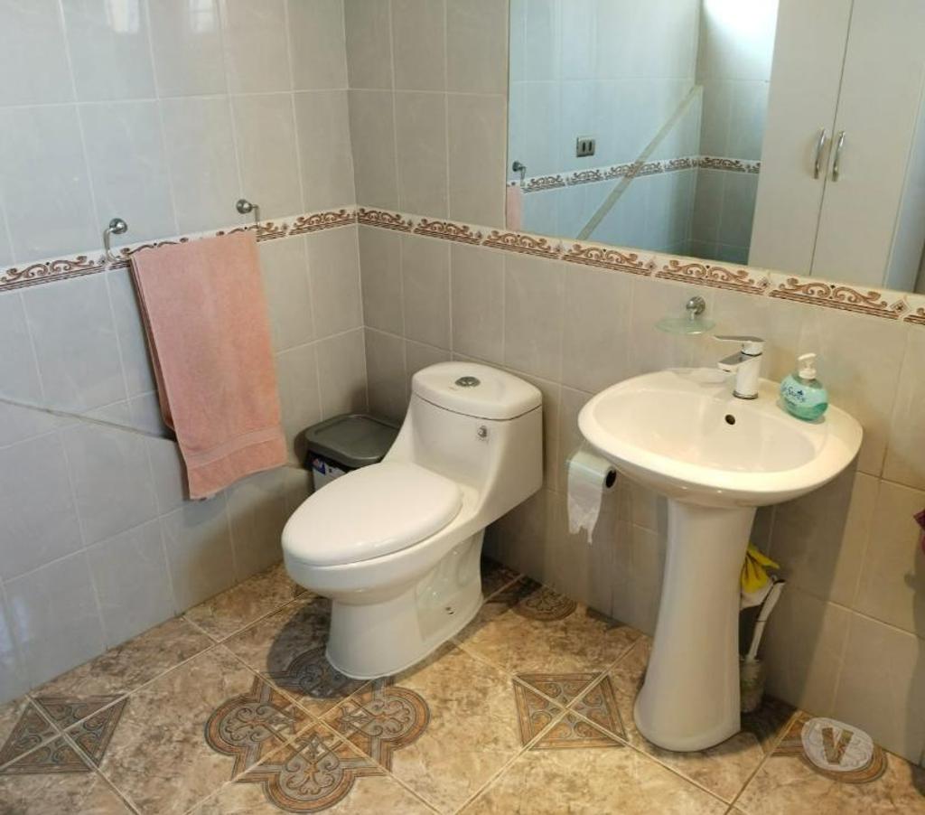 Bienes Raices Valparaíso Quilpué - Fotos de Amplia 3 pisos Los Pinos Quilpué