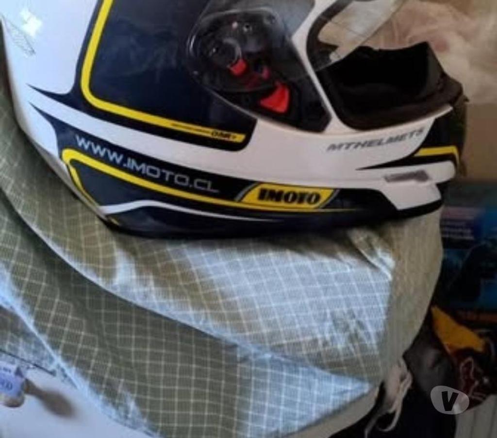 Accesorios para Autos Santiago Santiago - Fotos de Casco fijo marca Mthelmets Mugello Jerome, esta como nuevo.