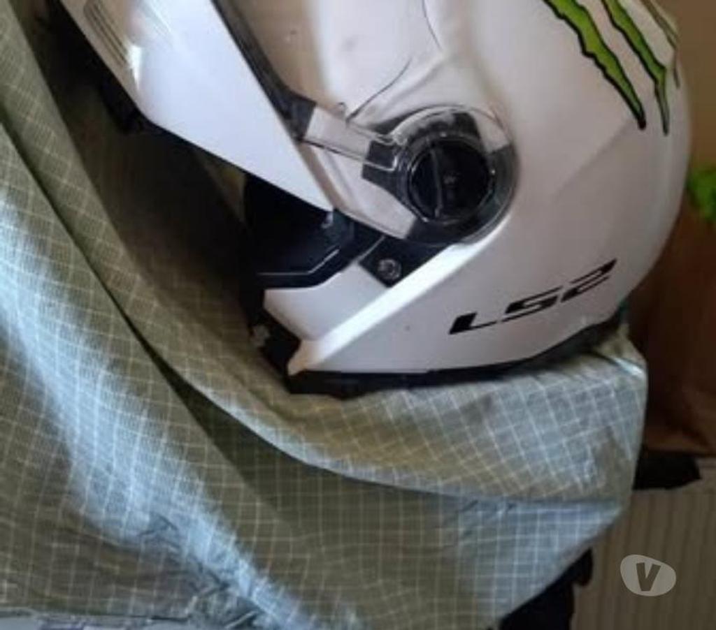 Accesorios para Autos Santiago Santiago - Fotos de Casco para motocicleta nuevo L52 Strobe es abatible.