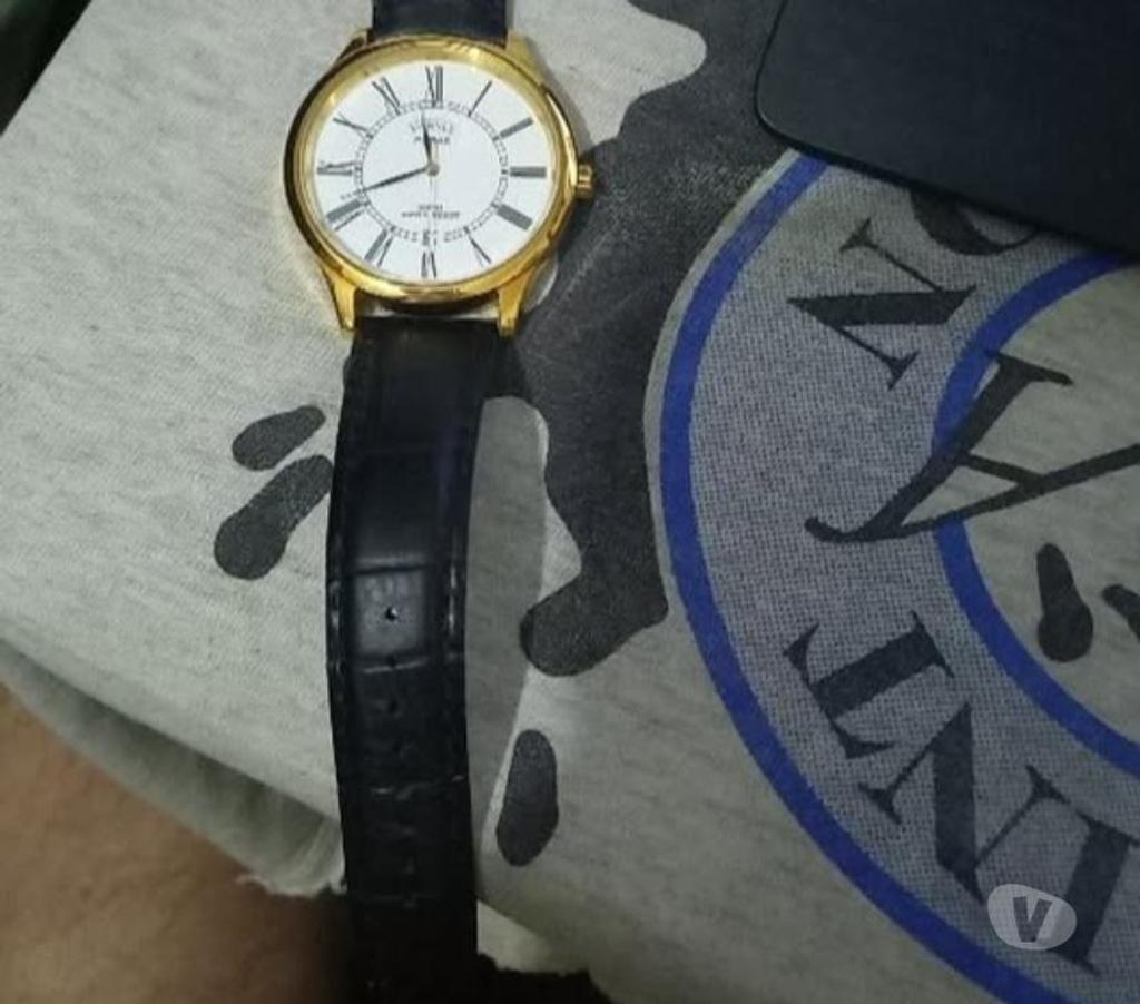 Antiguedades - Joyería Santiago Santiago - Fotos de Reloj nuevo Pulsar Viernes hermosos reloj y correa de cuero.