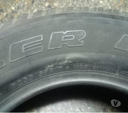 Repuestos para Autos Santiago Santiago - Fotos de 1 neumàtico Bridgestone Dueler 265-65-R-17 esta impecable.