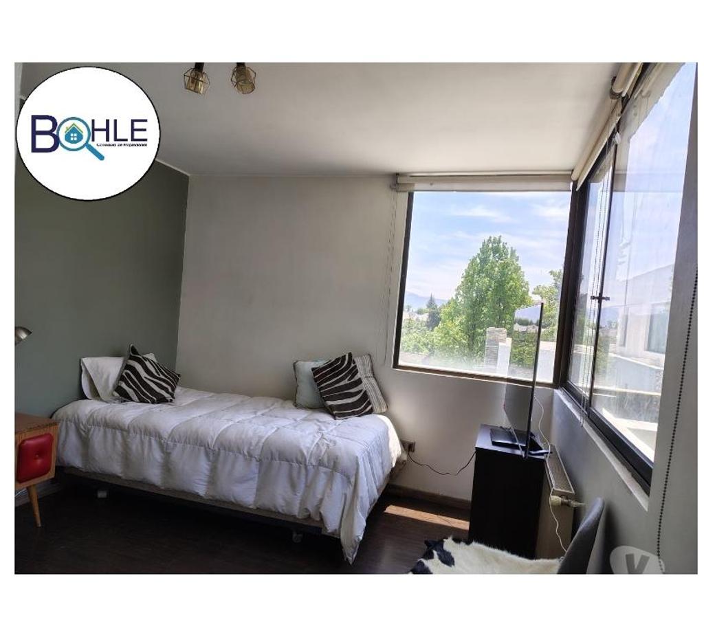 Bienes Raices Santiago Lo Barnechea - Fotos de VENTA - Casa en lo Barnechea