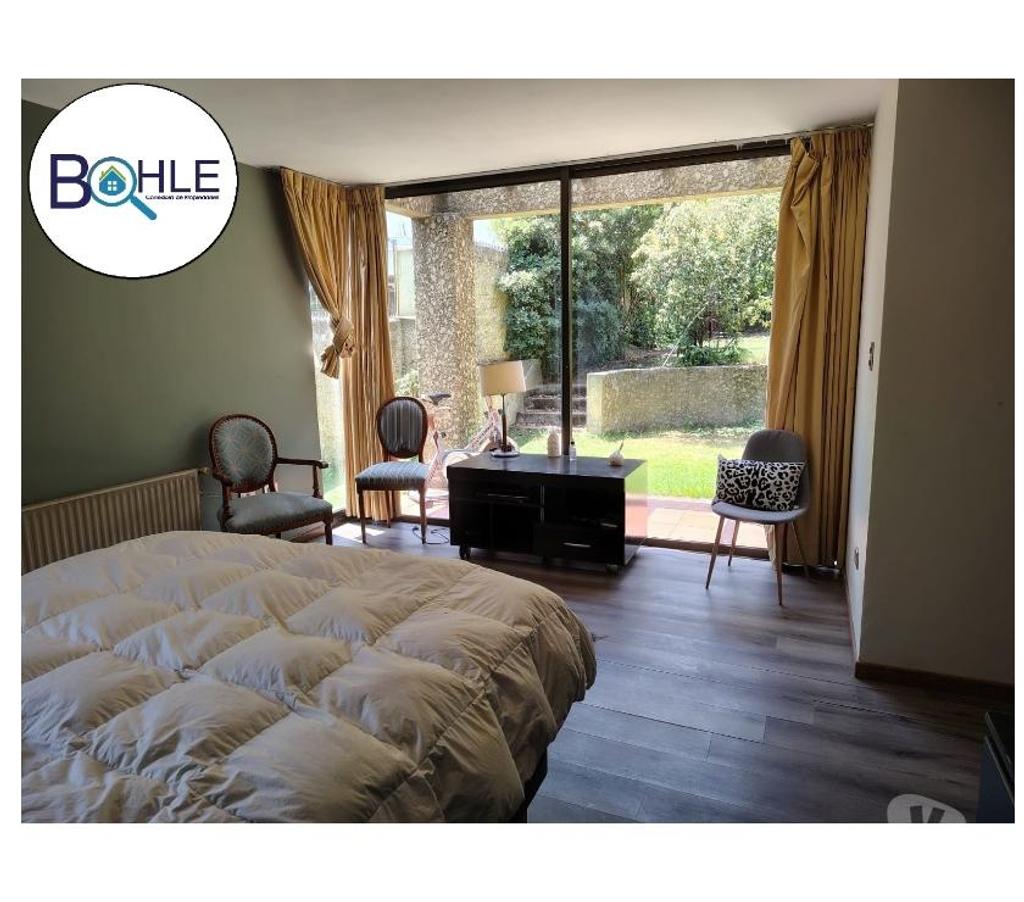 Bienes Raices Santiago Lo Barnechea - Fotos de VENTA - Casa en lo Barnechea