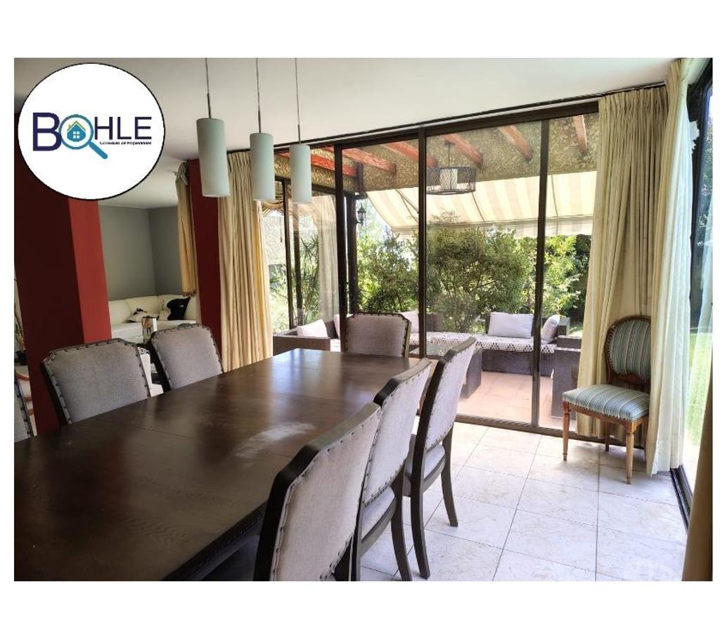 Bienes Raices Santiago Lo Barnechea - Fotos de VENTA - Casa en lo Barnechea