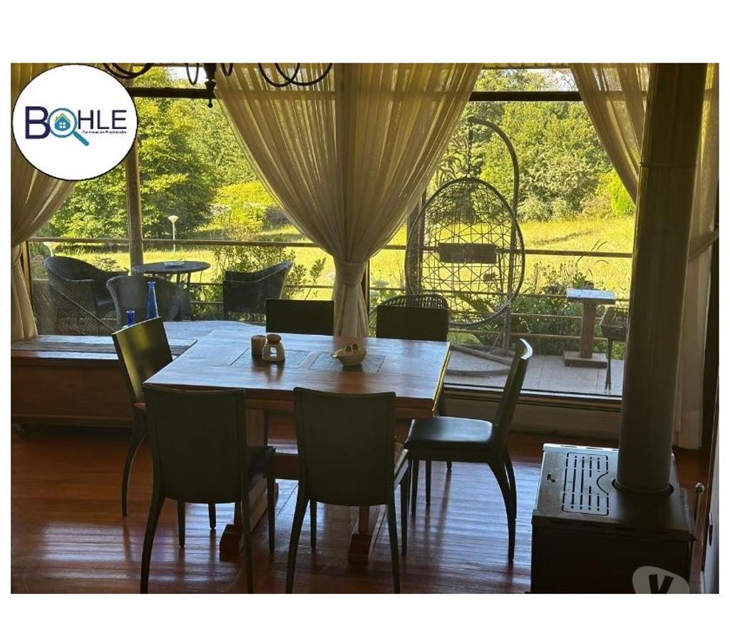 Bienes Raices Llanquihue Puerto Varas - Fotos de VENTA - CASA EN PUERTO VARAS