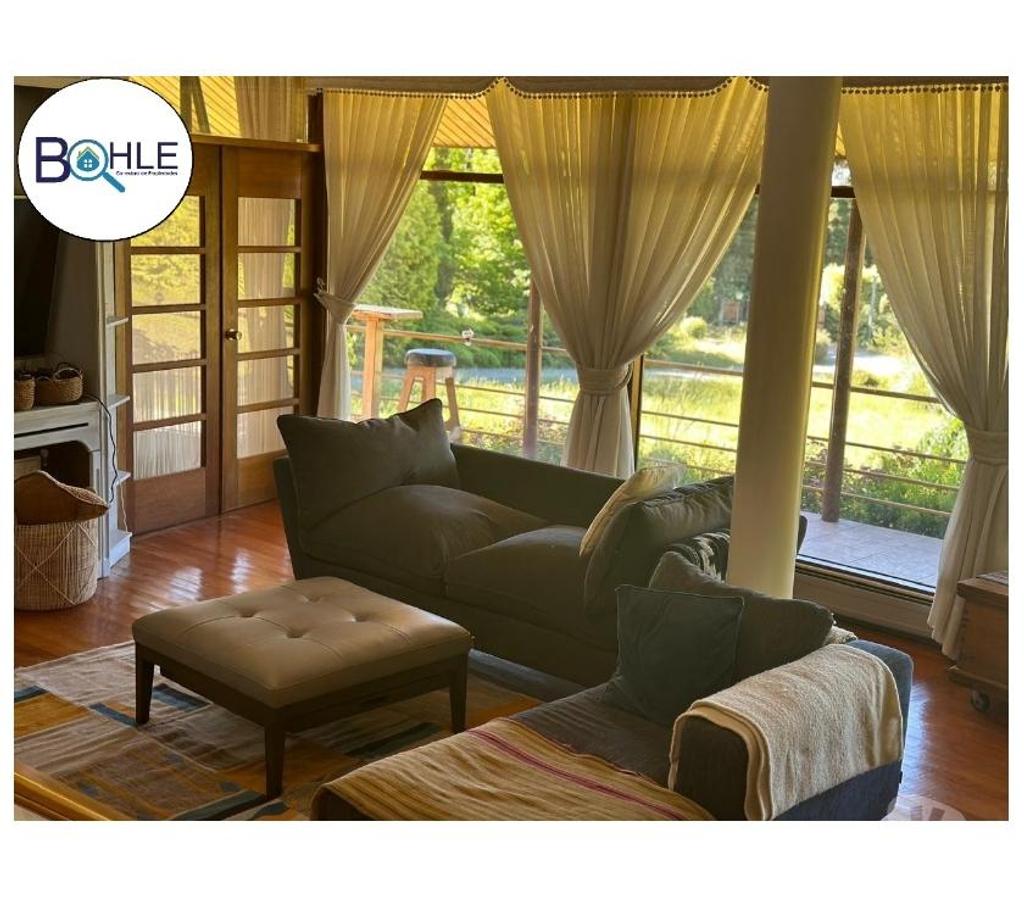 Bienes Raices Llanquihue Puerto Varas - Fotos de VENTA - CASA EN PUERTO VARAS