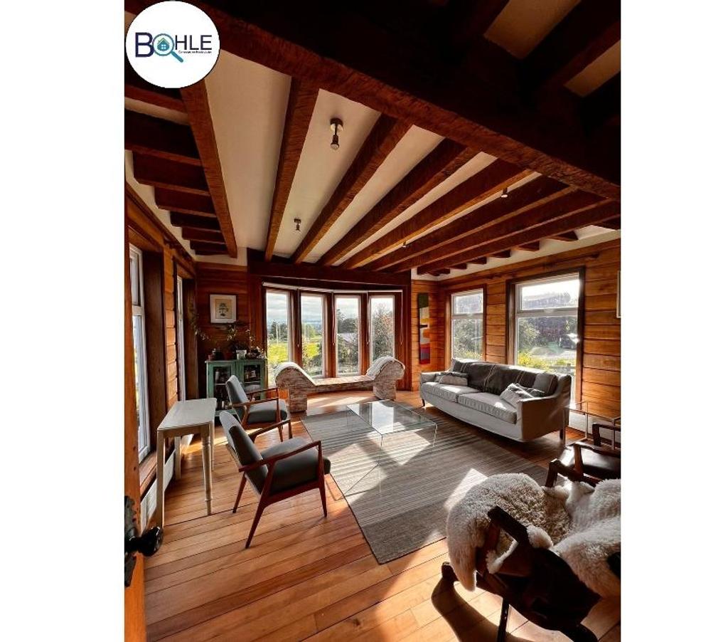Bienes Raices Llanquihue Puerto Varas - Fotos de VENDO - Casa en Playa Venado