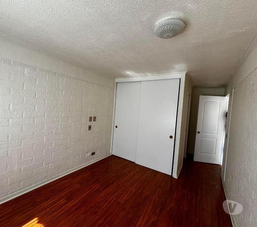 Bienes Raices Valparaíso Valparaíso - Fotos de VENDE AMPLIA CASA EN CONDOMINIO ALTO CURAUMA, DOS PISOS