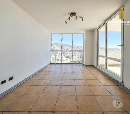 Departamentos en venta Valparaíso Valparaíso - Fotos de VALPARAISO VENDE AMPLIO DEPARTAMENTO 4D 2B VISTA PANORAMICA