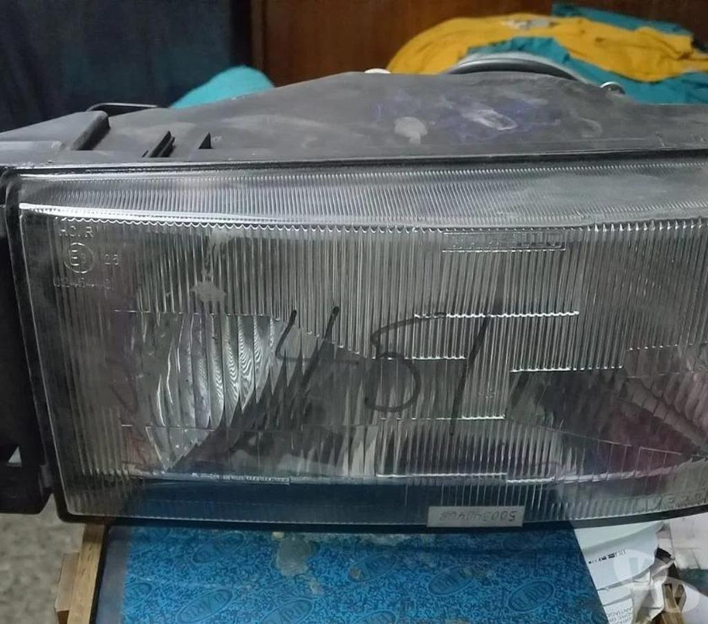 Accesorios para Autos Santiago Santiago - Fotos de Foco delantero nuevo Iveco Euro cargo 1996-2002