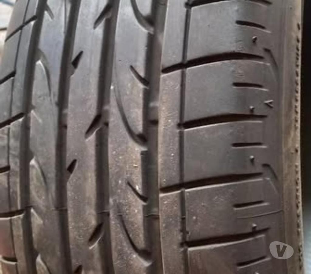 Accesorios para Autos Santiago Santiago - Fotos de 1 Neumàtico Bridgestone Dueller HP 225- 60 R-17 como nuevo.