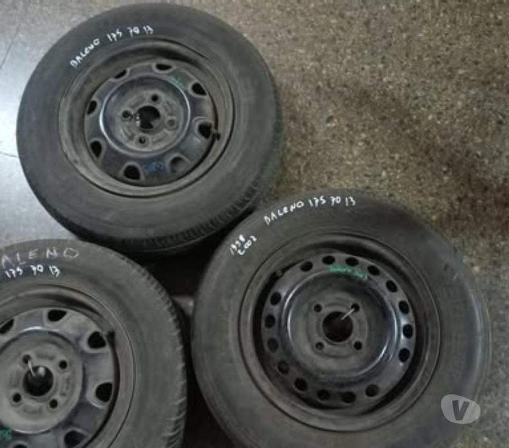 Accesorios para Autos Santiago Santiago - Fotos de Llantas con neumáticos para Suzuki baleno 1998 Aros 13 y 12