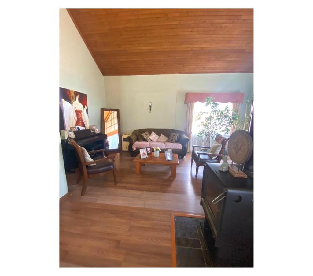 Bienes Raices Ñuble Chillán - Fotos de EN VENTA HERMOSA CASA A PASOS DE HOSPITAL REGIONAL DE ÑUBLE