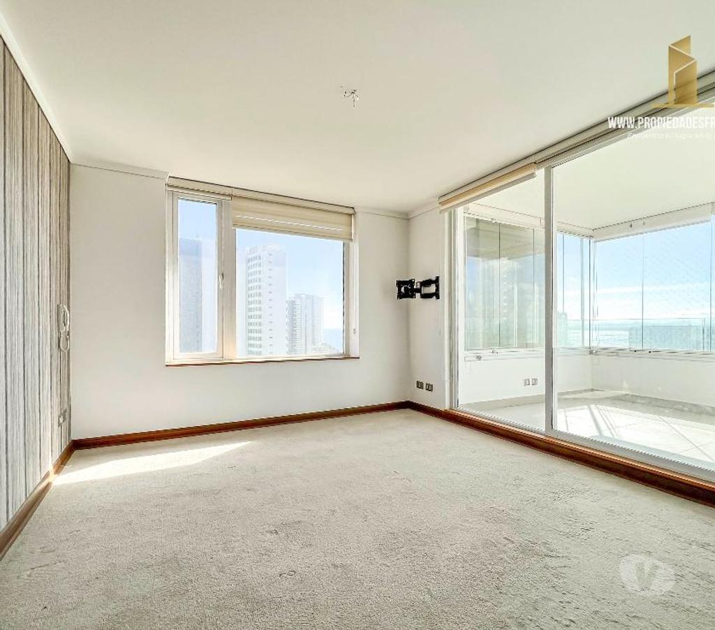 Bienes Raices Valparaíso Concón - Fotos de Propiedades FRANCO VENDE departamento amplio de 3D 2B ubica