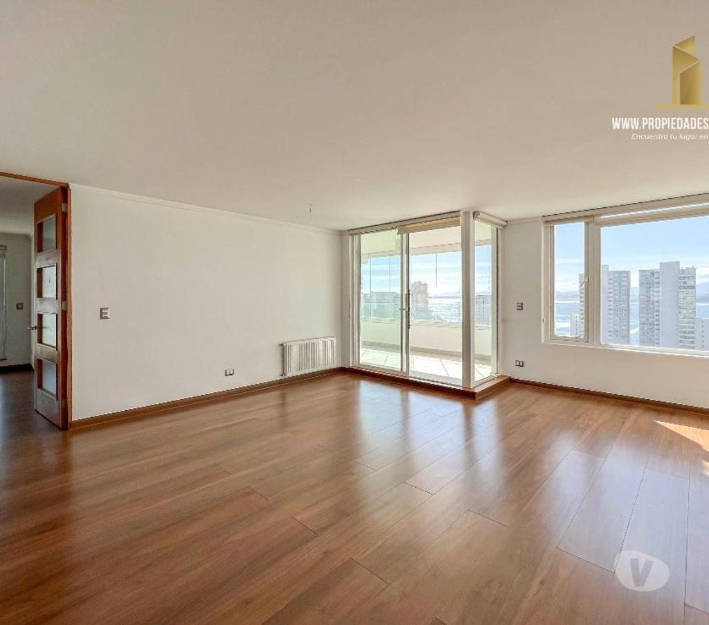 Bienes Raices Valparaíso Concón - Fotos de Propiedades FRANCO VENDE departamento amplio de 3D 2B ubica