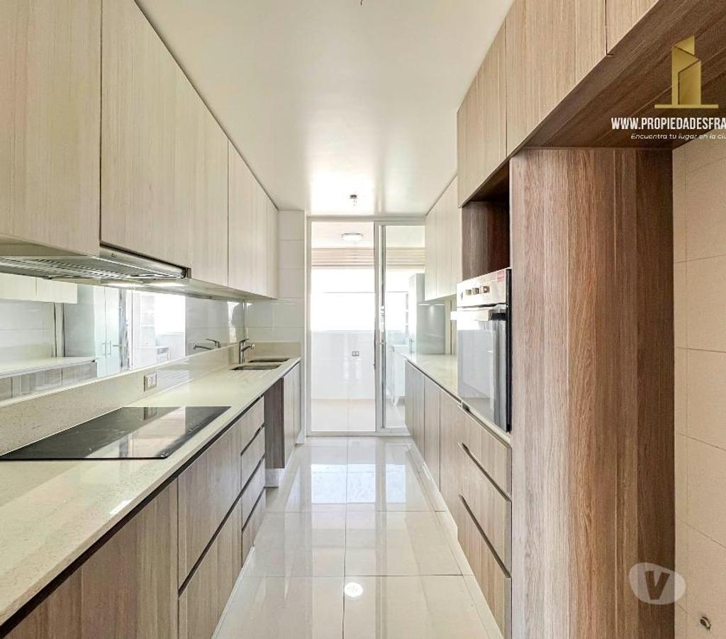 Bienes Raices Valparaíso Concón - Fotos de Propiedades FRANCO VENDE departamento amplio de 3D 2B ubica