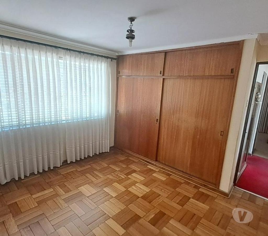 Bienes Raices Santiago Ñuñoa - Fotos de Vendo casa de dos pisos en gran terreno.