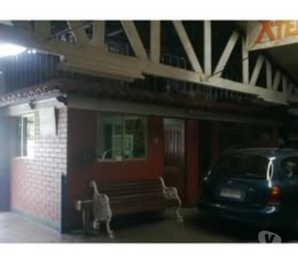 Arriendo bodegas Santiago Santiago - Fotos de Dueño Vende no arrienda Garaje de 240mt con patente.