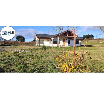 Inmuebles en venta Frutillar Llanquihue - Fotos de VENDO - 2 Casas en Frutillar, en terreno de 5000m2
