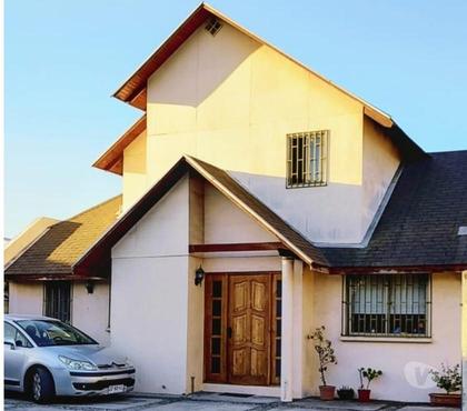 Casas en venta Curicó Curicó - Fotos de Vende Dueño Casa 2Pisos 3D2.5B 120mt2 Curicó