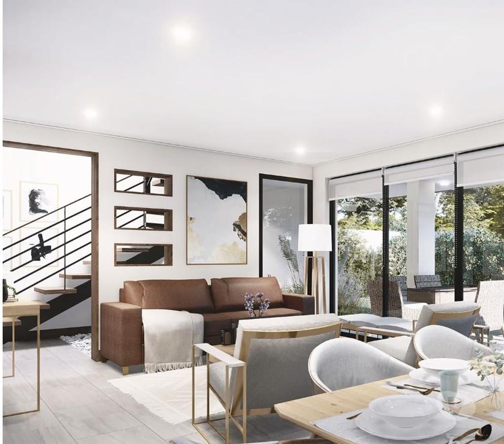 Bienes Raices Santiago La Reina - Fotos de Casa en condominio a metros de colegio Andrée