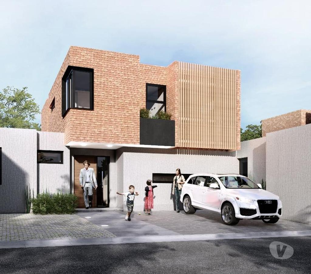 Bienes Raices Santiago La Reina - Fotos de Casa en condominio a metros de colegio Andrée