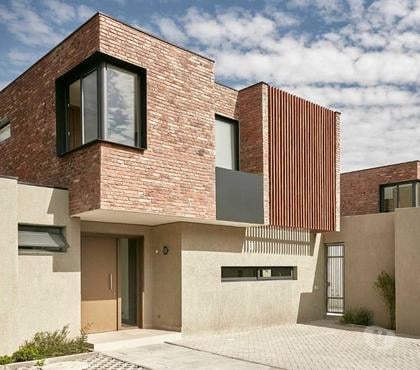 Casas en venta La Reina Santiago - Fotos de Casa en condominio a metros de colegio Andrée