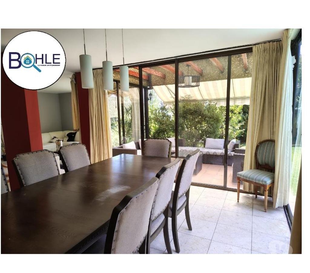 Bienes Raices Santiago Lo Barnechea - Fotos de VENTA - Casa en lo Barnechea, Santiago