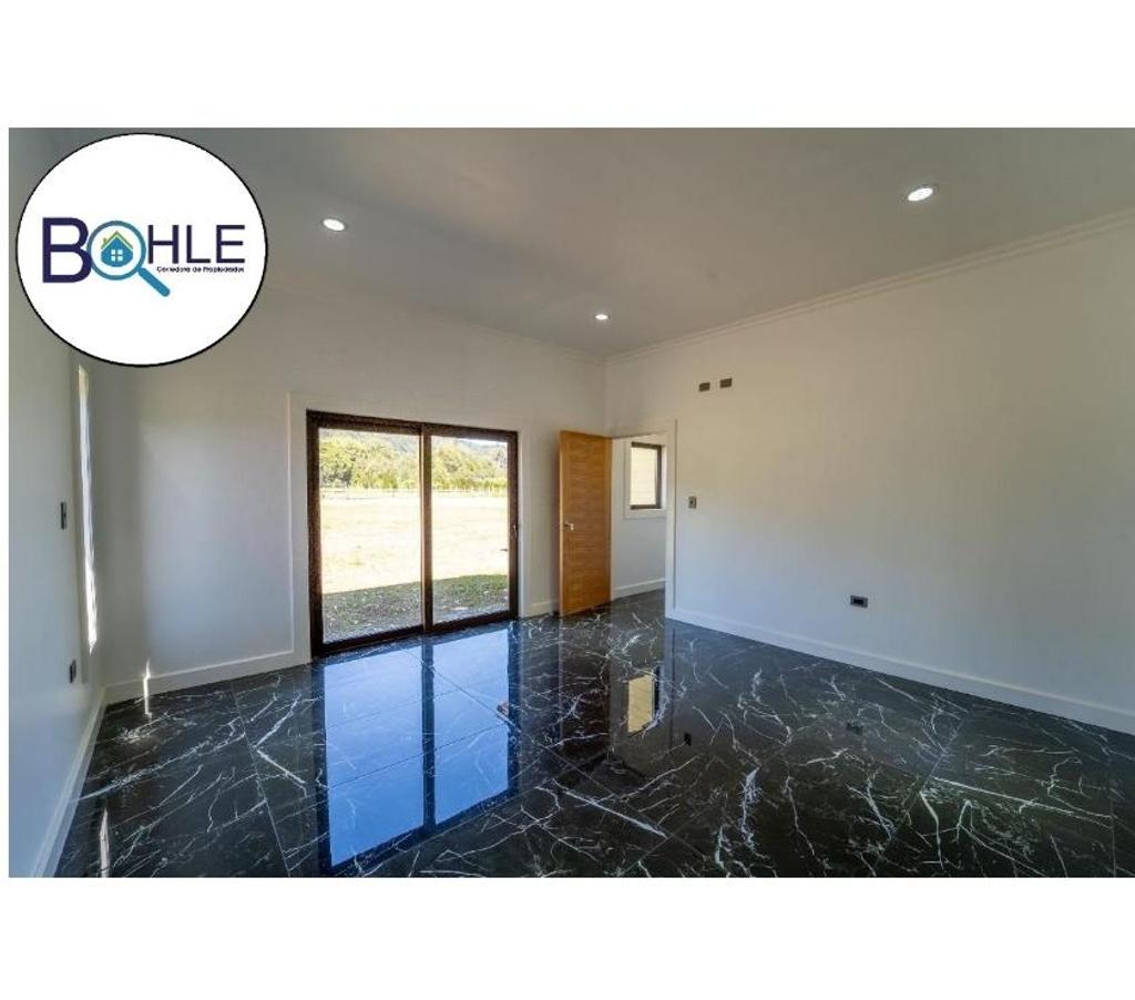 Bienes Raices Llanquihue Puerto Montt - Fotos de VENDO - CASA NUEVA en CHAMIZA, PUERTO MONTT
