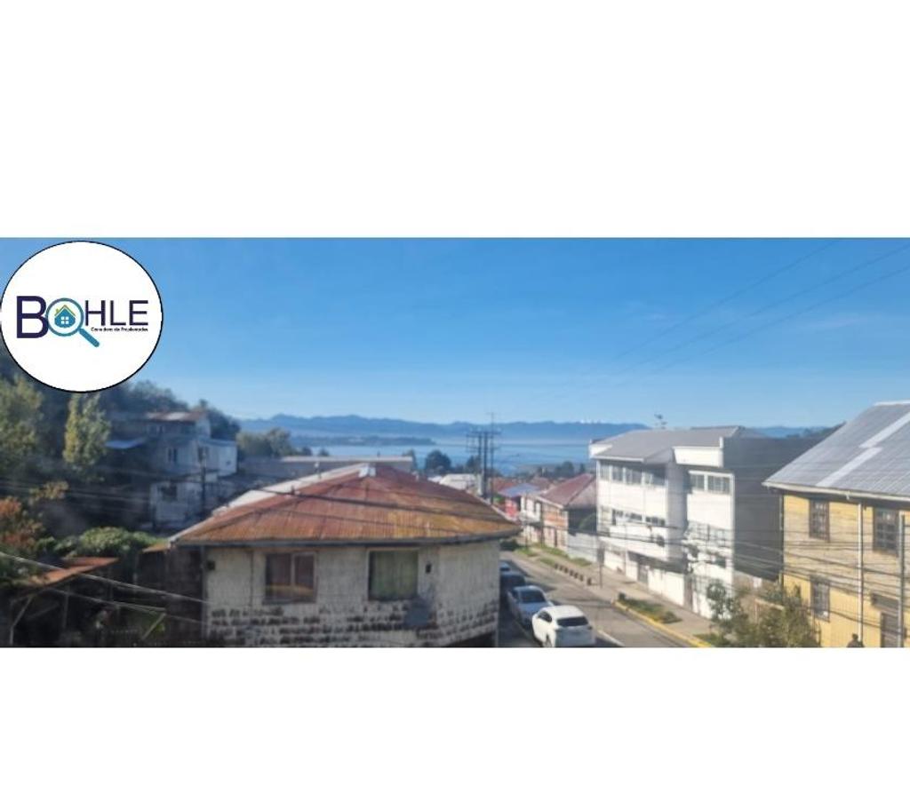 Bienes Raices Llanquihue Puerto Montt - Fotos de VENDO - Casa de 3 pisos en Puerto Montt