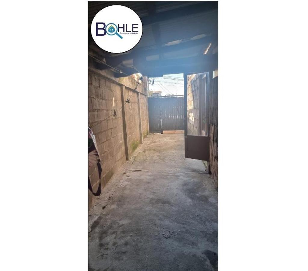 Bienes Raices Llanquihue Puerto Montt - Fotos de VENDO - Casa de 3 pisos en Puerto Montt
