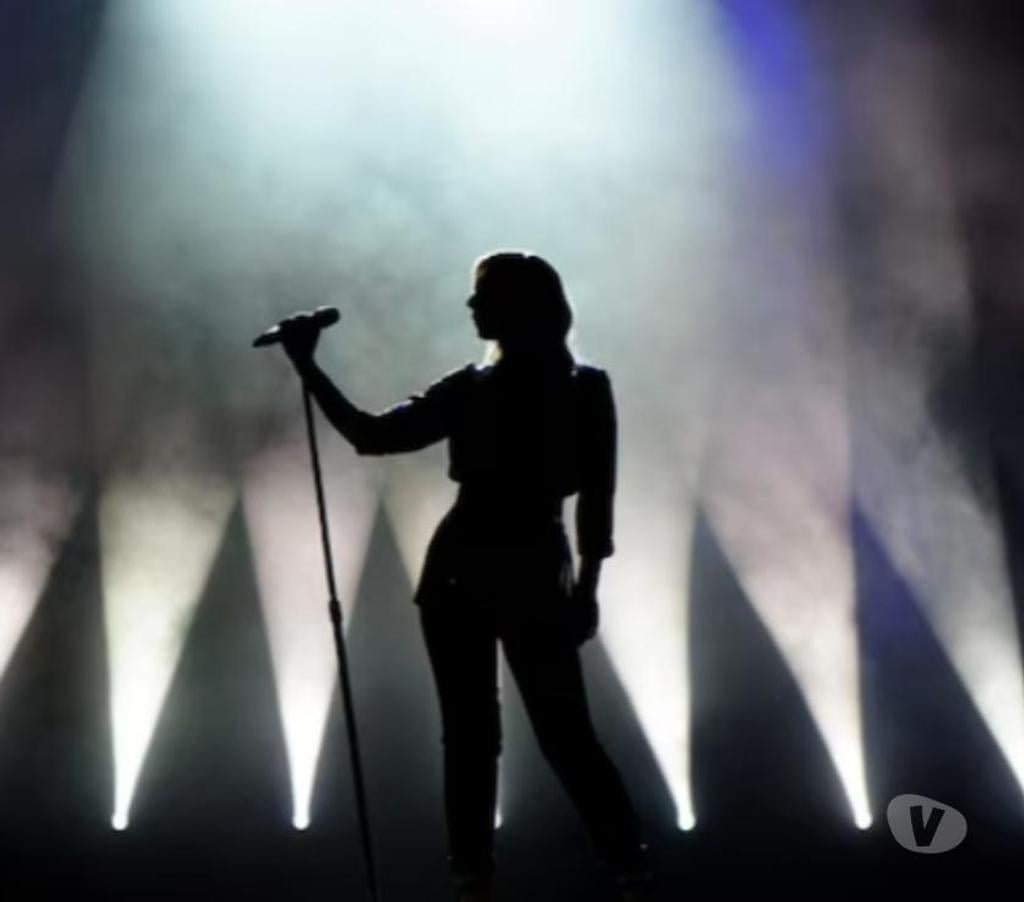 IOrganizador de Eventos Santiago La Florida - Fotos de Cantante Lirica para ceremonias