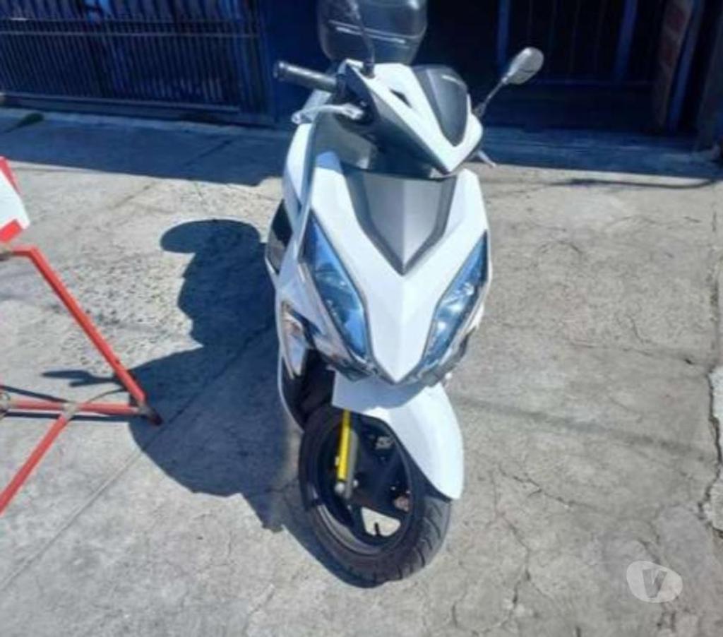 Vendo moto Santiago Santiago - Fotos de Honda Elite año 2018 ùnica dueña como nueva solo 7.700KM
